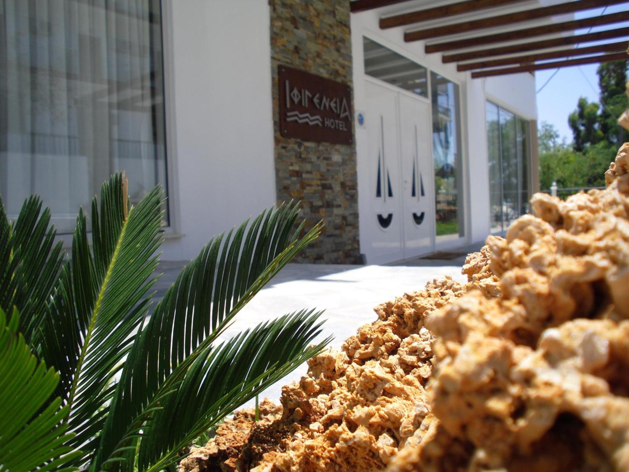 Otel Ifigenia 2*